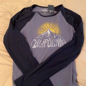 New with tags holister baby tee - says large but fits like a medium